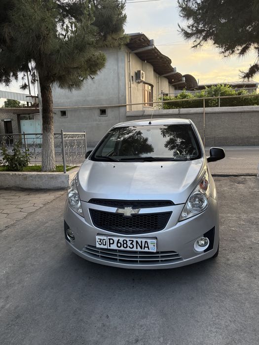 Vikubga berladi Bosh tolov 1.000 dolor