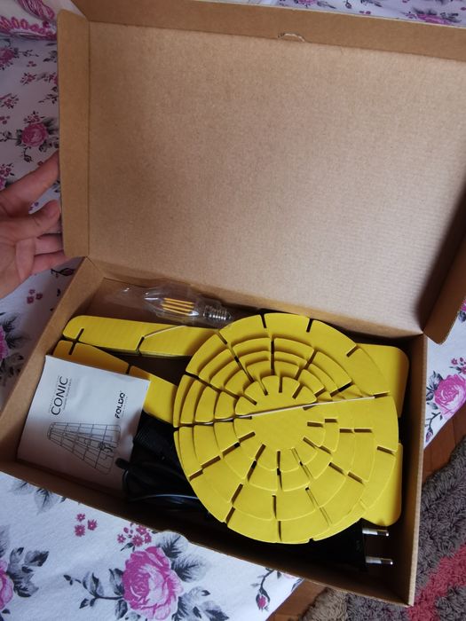 Veioza ecologica carton