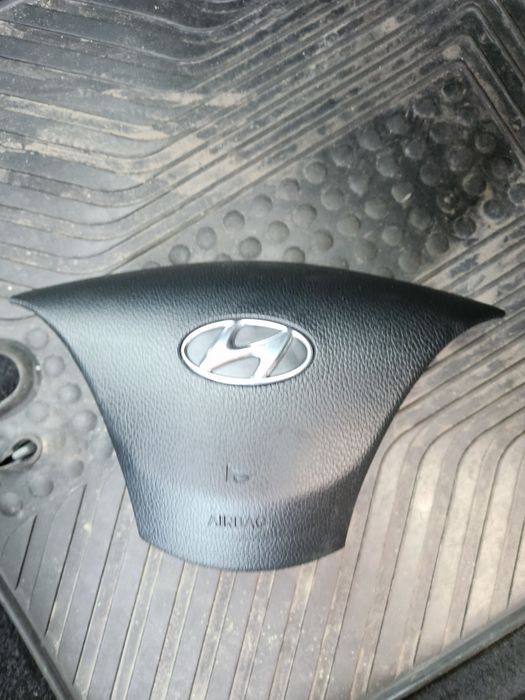 Айрбег за волан за Huyndai i30