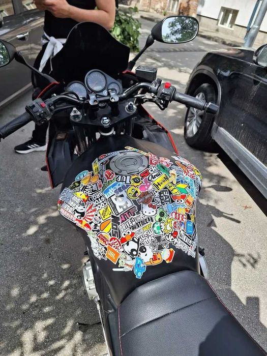 ПРОМОЦИЯ! 100 бр. БОМБ BOMB стикери изрязани по контур всеки поотделно