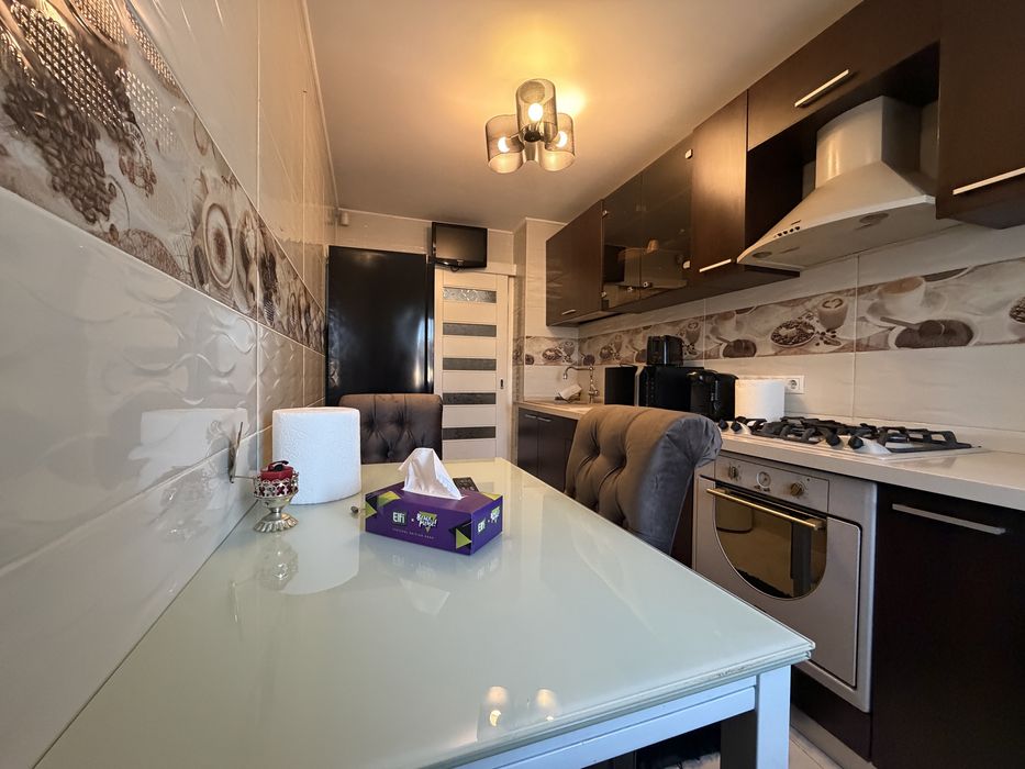 Apartament 3 camere LUX