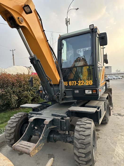 Mini ekskavator hw 60