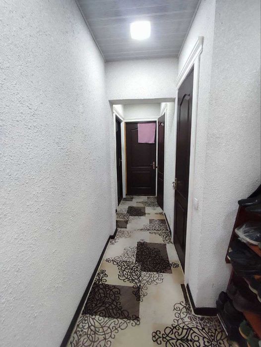 Продается 2 комнатная квартира, 8 этаж. Чиланзарский район 19 квартал.