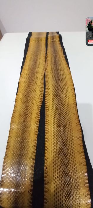 Piele de sarpe natural