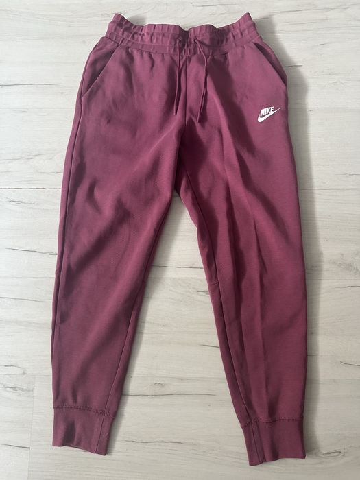 Дамско долнище Nike