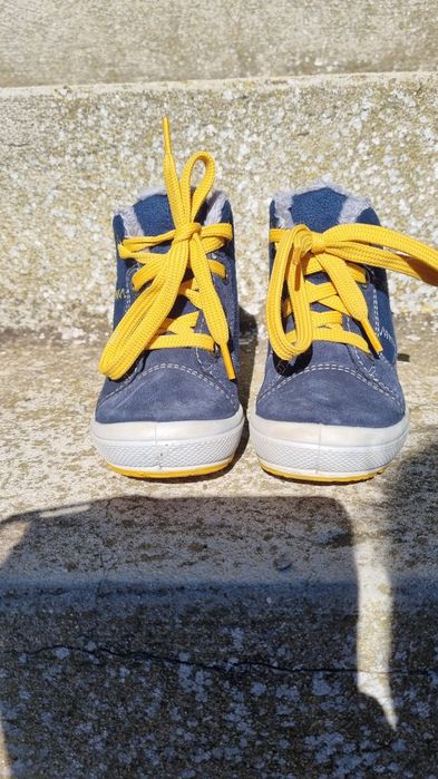 Бебешки боти и обувки