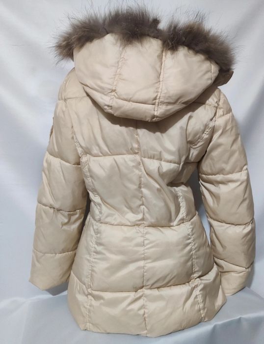 Geacă de iarnă cu glugă