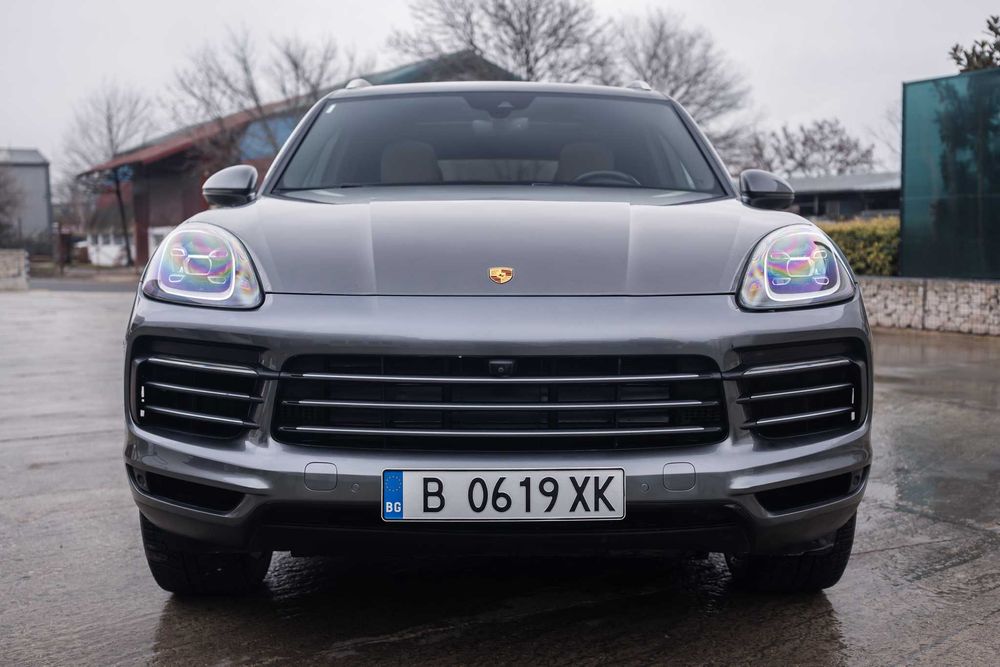 Porsche Cayenne 2021 V6 Premium package / 96 000km