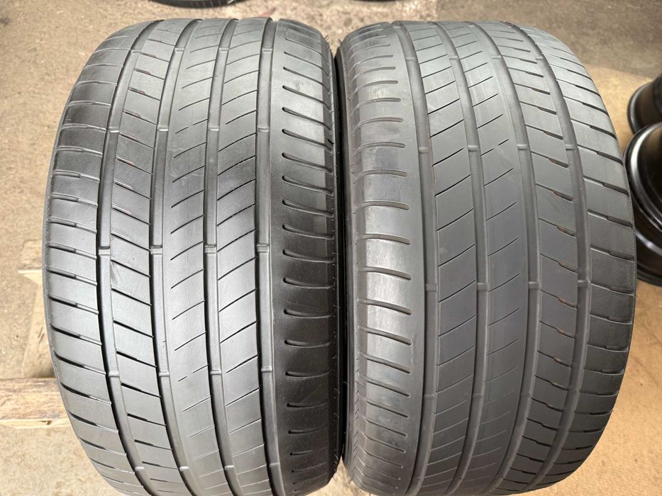 2x Anvelope Vara 305/40 R20 runflat - Bridgestone Alenzza 001 RSC