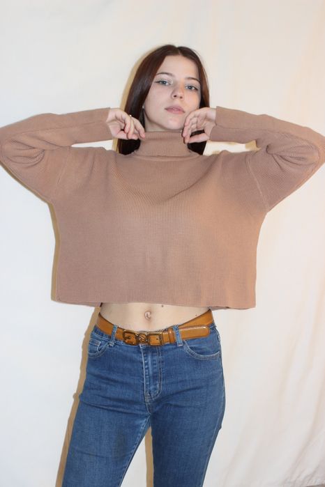 Продам кофту новая