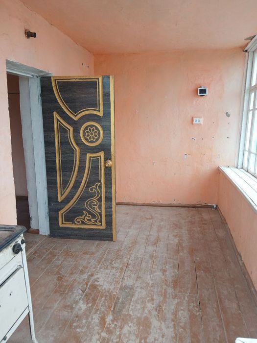 Srochni uy sotiladi kelishamiza