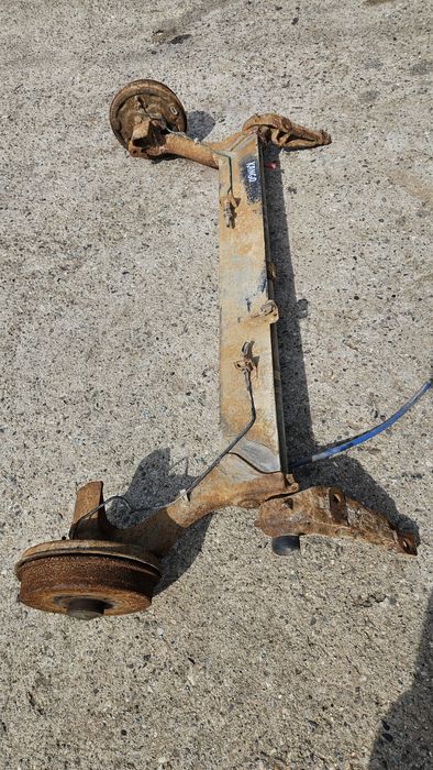 Заден мост(торсион)за Рено Канго 1997-2007г.