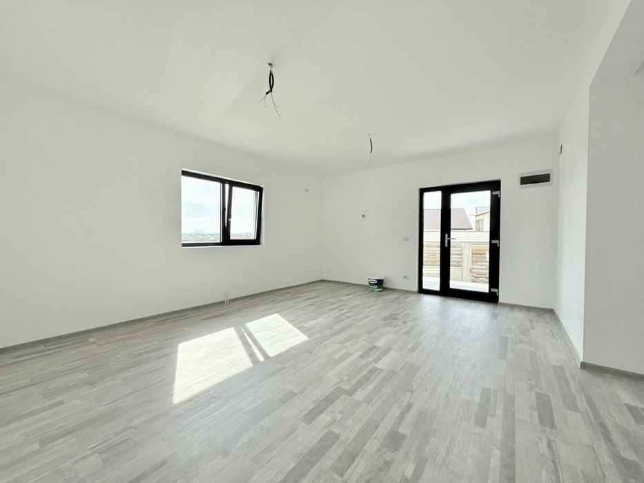 Vand casa modulara 90 mp