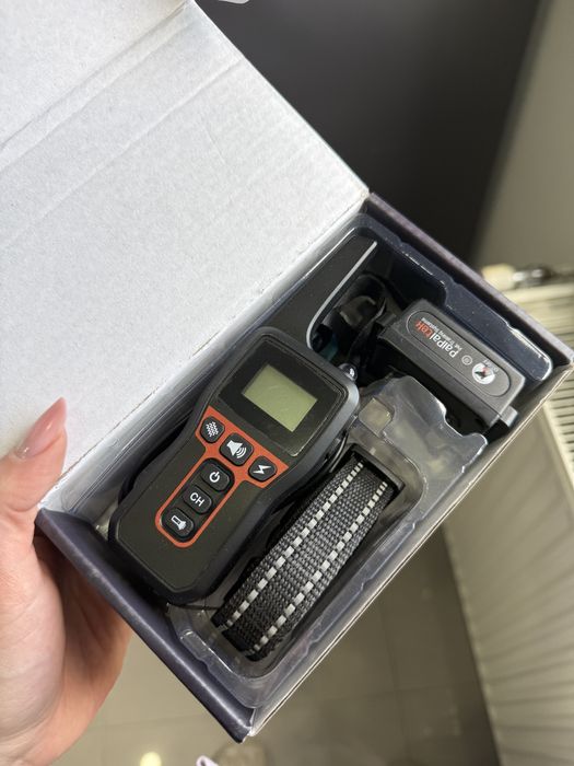 Zgarda electrica pentru dresaj caini