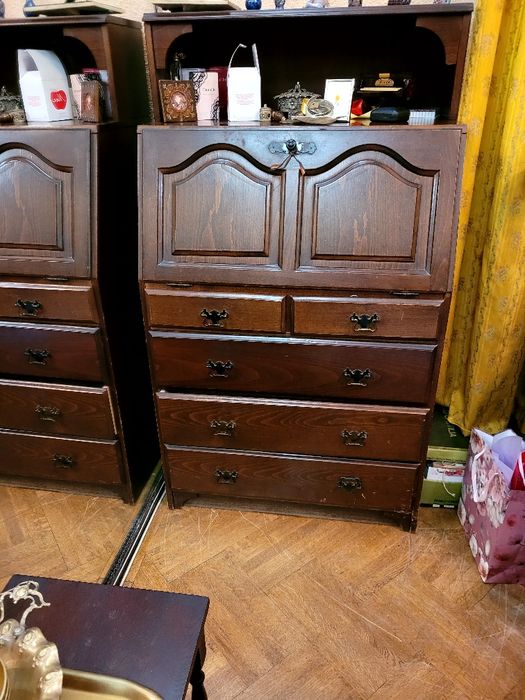 masa living cu 8 scaune + set mobilier din lemn