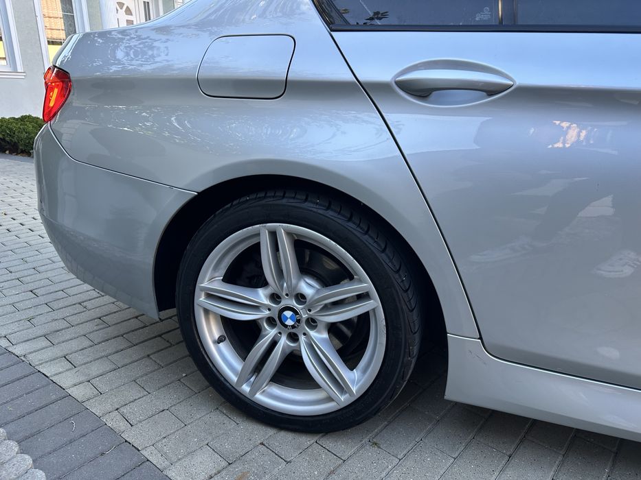 Vând Bmw 520 d ( euro 6 ) Lci 2015 facelift
