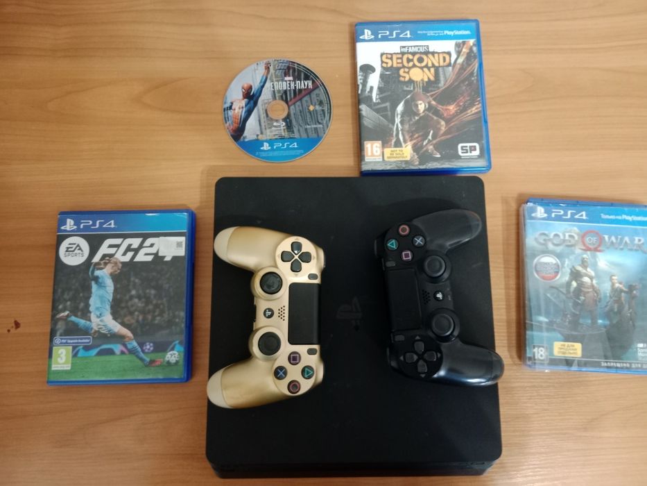 Продам  пс4 есть торг