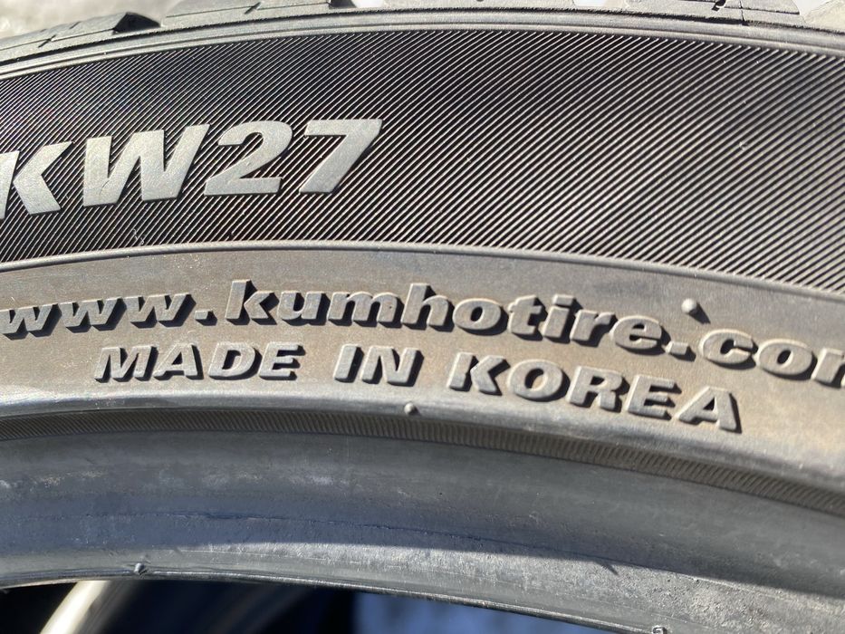 Шины 245/40/19 пара бу кумхо