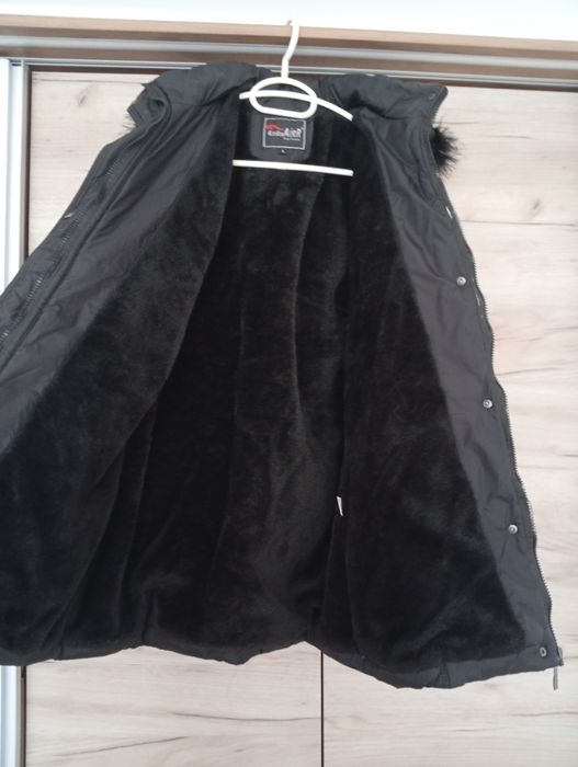 Продавам дамски якета