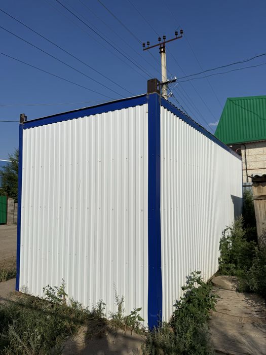 Утепленный вагончик 6*2,4*2,5м