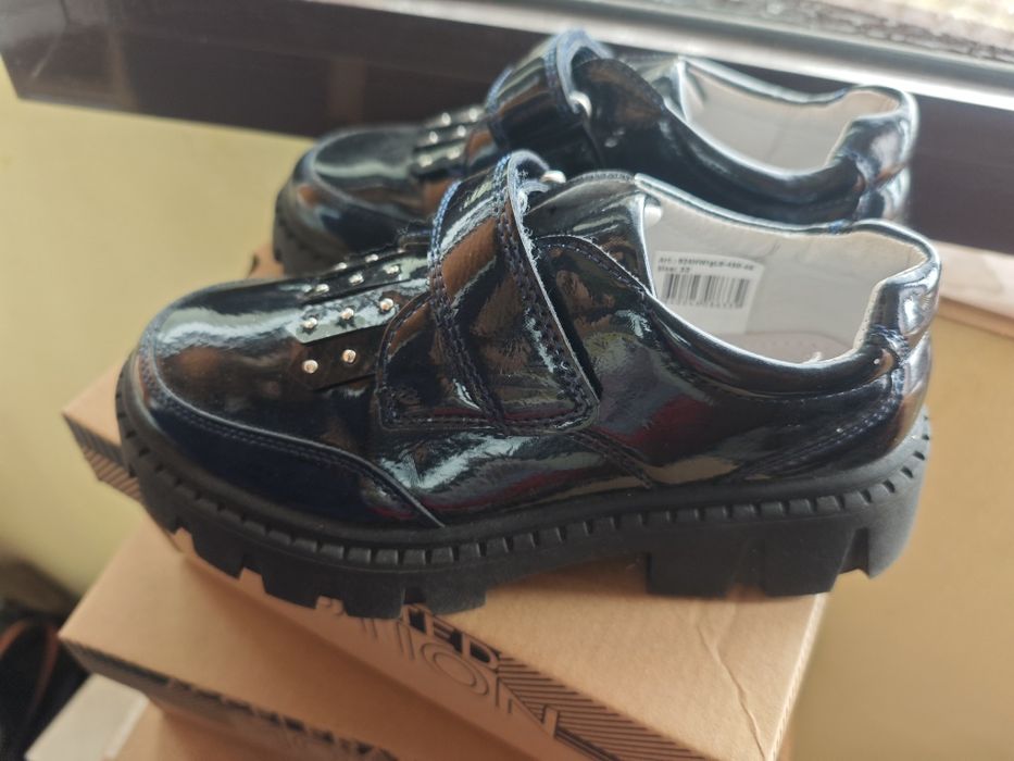 Школьнве туфли обувь для девочки плюс подарок ботинки