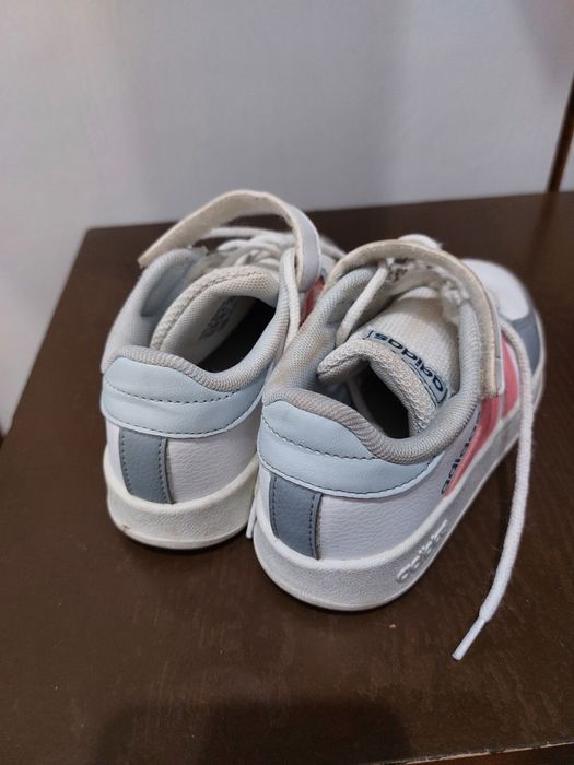 Маратонки Адидас 28 номер