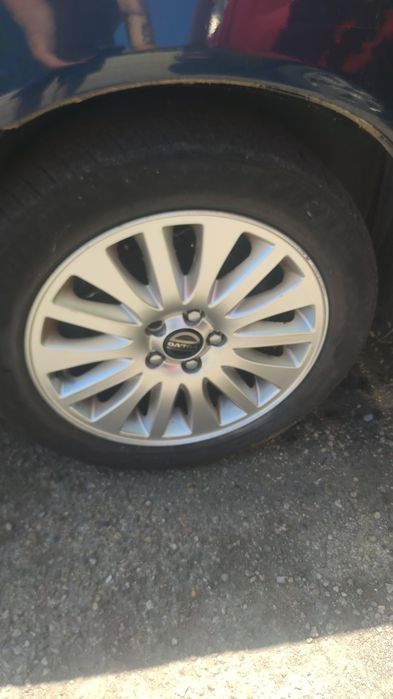 Продавам  цяло или на части Volvo s80
