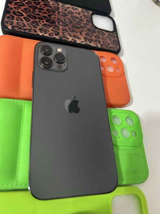 Vand Iphone 12 PRO Impecabil 128 GB