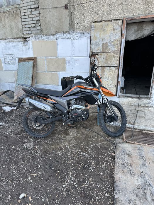 Эндуро мотоцикл 300 кубов