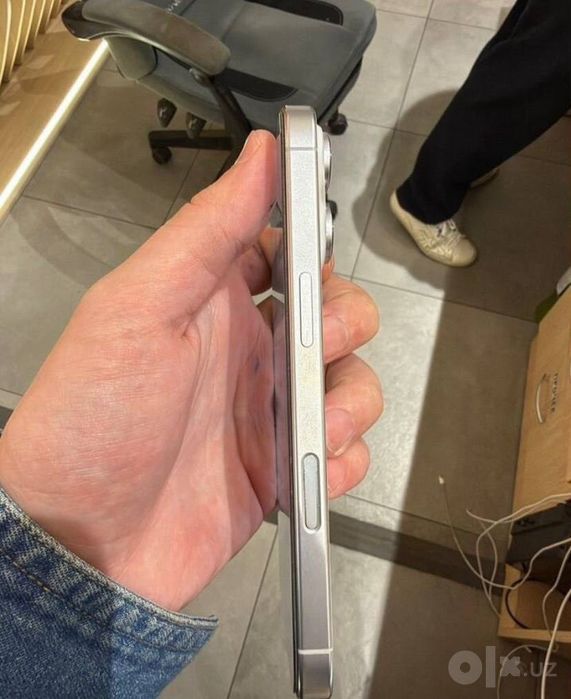 iPhone 16 pro, 128 гб сим+ есим