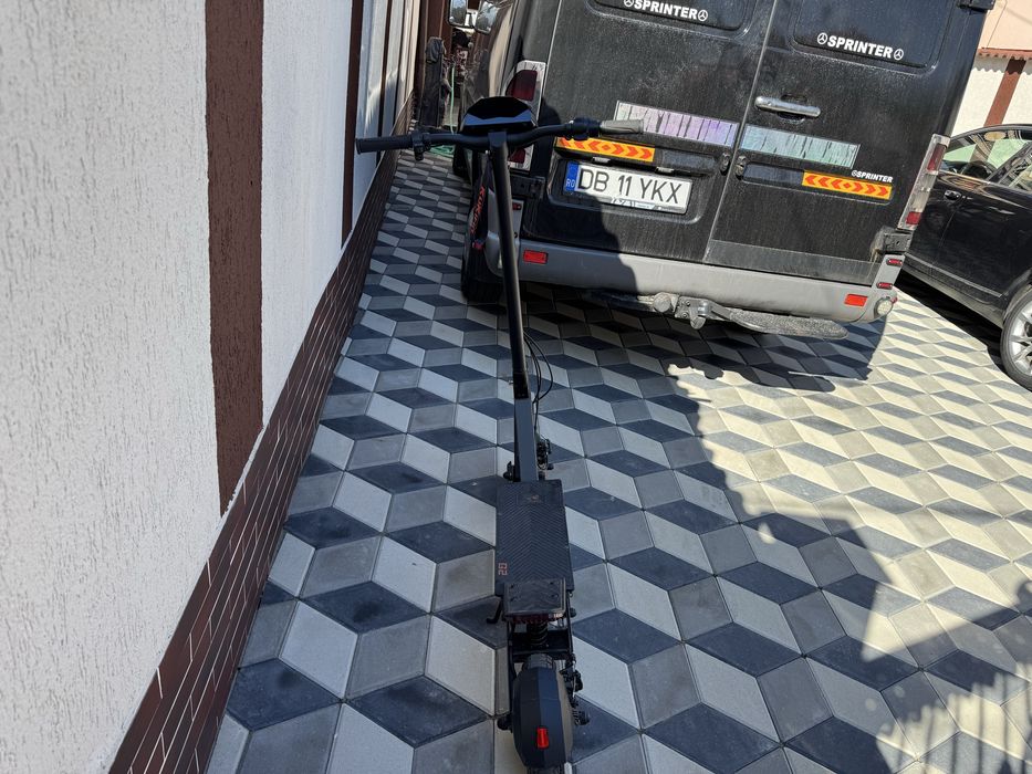 Trotineta electrica kukirin g2