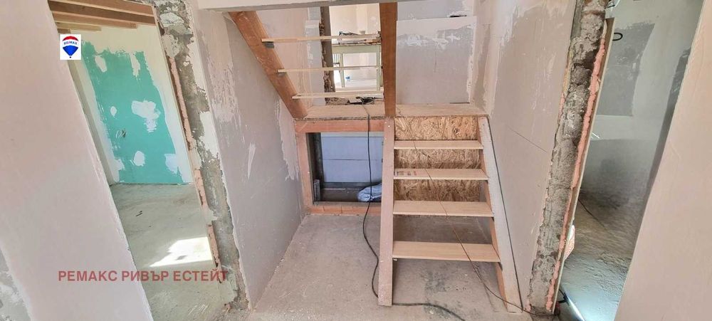 Продава се Къща в с. Червена вода, Област Русе - 110 кв.м за 845 €/кв.м - Снимка #11