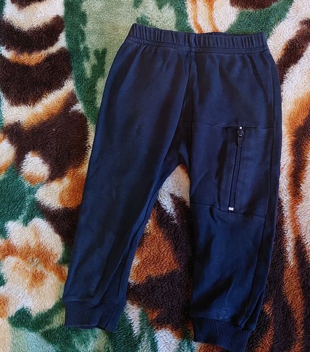 Продам вещи, недорого.