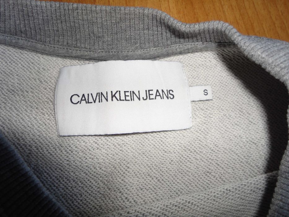 Calvin Klein/S/оригинален суитшърт