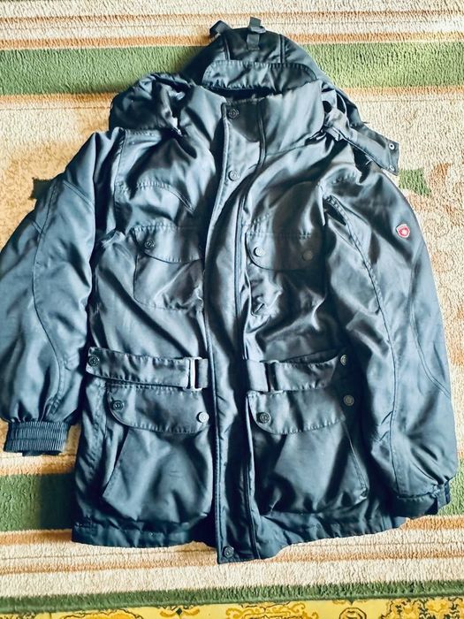 Мужской пуховик 650 тыс.