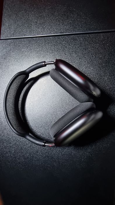 Air Pods Max Arginal