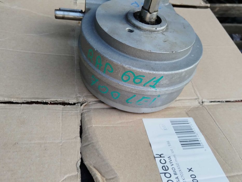 Reductor raport 66/1 melcat