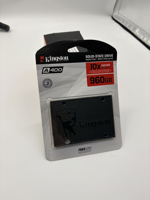 SSD Kingston 960GB новый