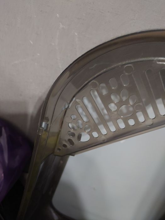 Продам лоток для кошек новый