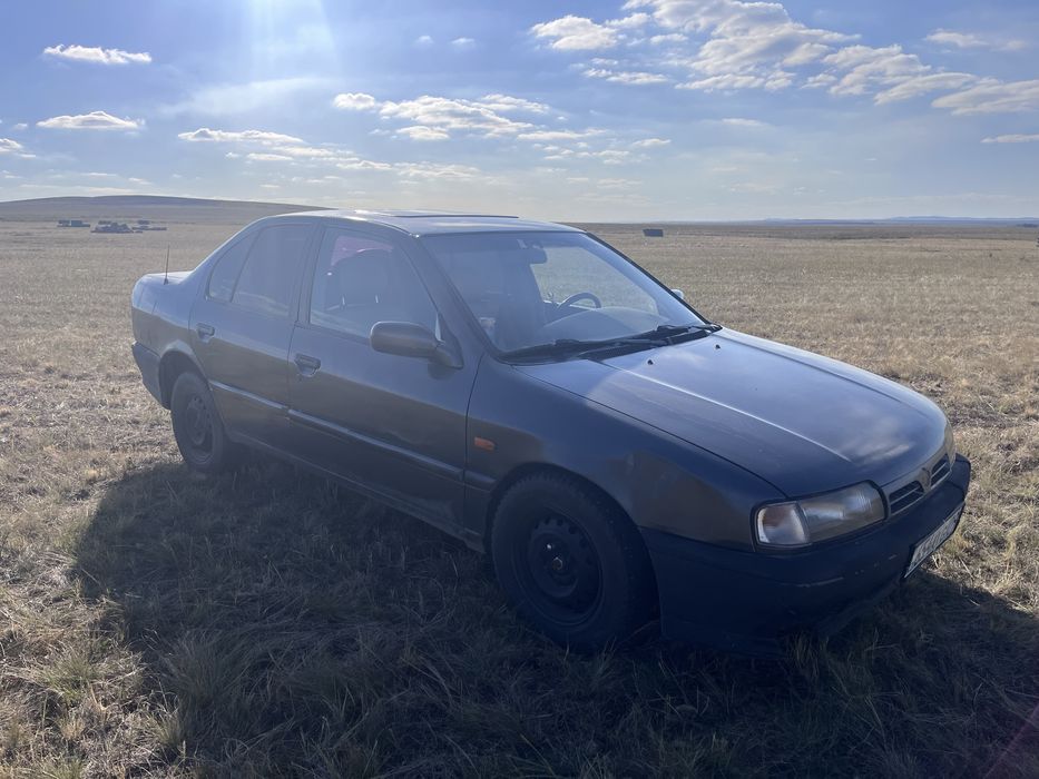 Nissan primera p10