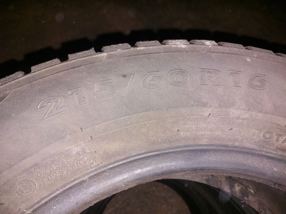 Продам шины 215 60 R16