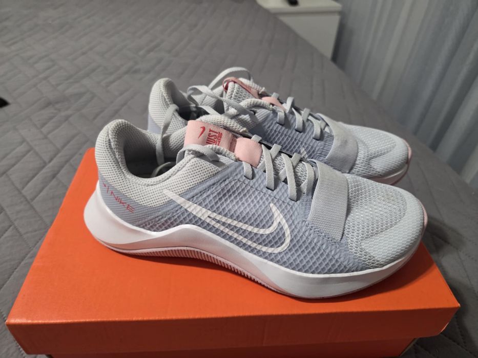 Nike mc trainer 2  mărime 35.5