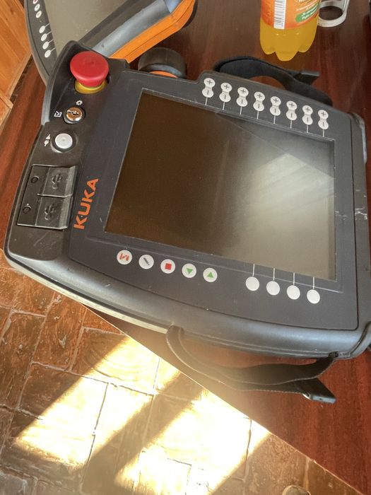 Kuka smart pad , controler KRC4