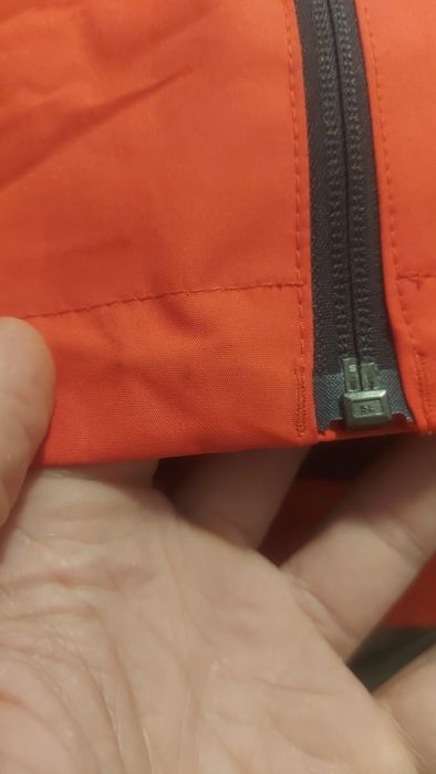 Helly hansen яке waterproof L/XL