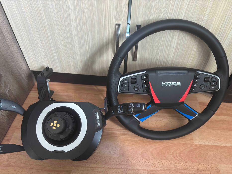 Moza R5 Trucking Bundle