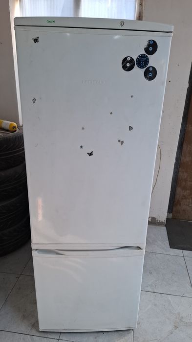 Продам холодильник