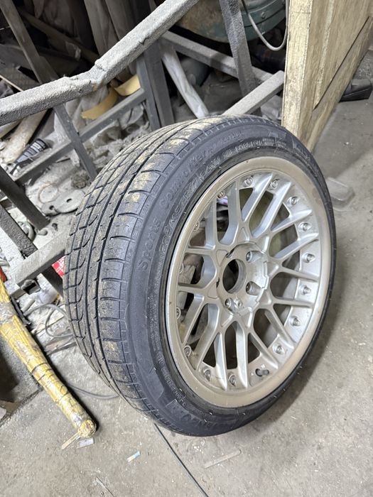 Продам диски с  резиной бмв е36 е46