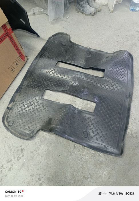 Полики коврики на prado 120