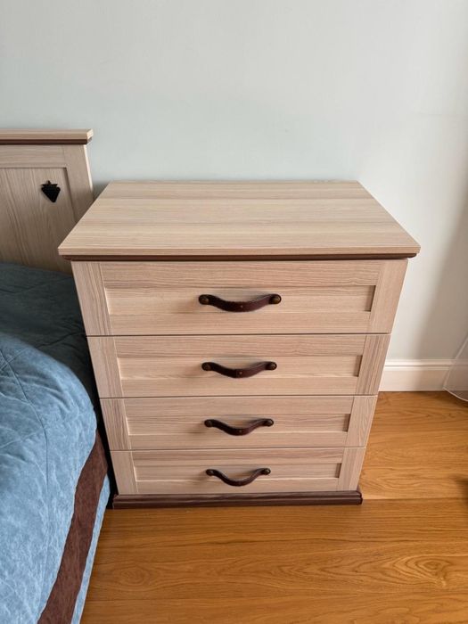 Детская мебель .