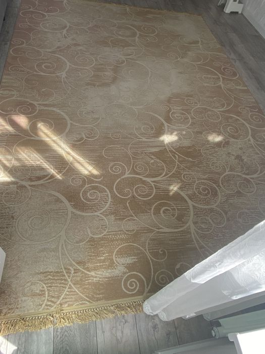 Продам ковер